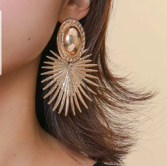 *Cami* Large Ornate Gold Earrings - Picture 3 of 5